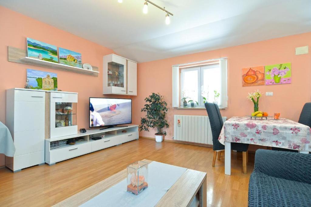 Apartman Eda Pula Exterior photo